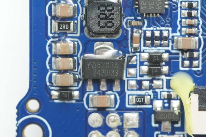 OC方案绿联100W大功率快充移动电源拆解新葡京娱乐城内置智融科技SW6301 S(图4)